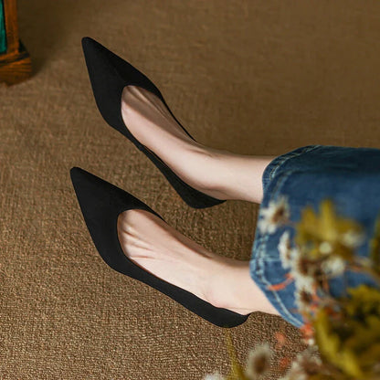 Spello Leather Pumps